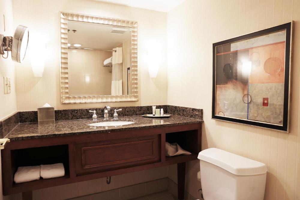 Room image 5