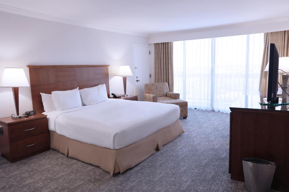 Executive King Room